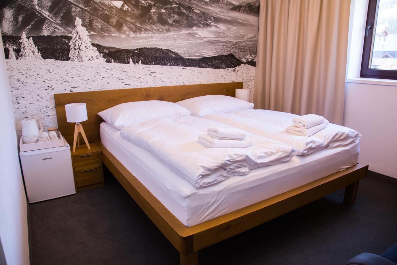 Snowland Apartmany Valča エクステリア 写真