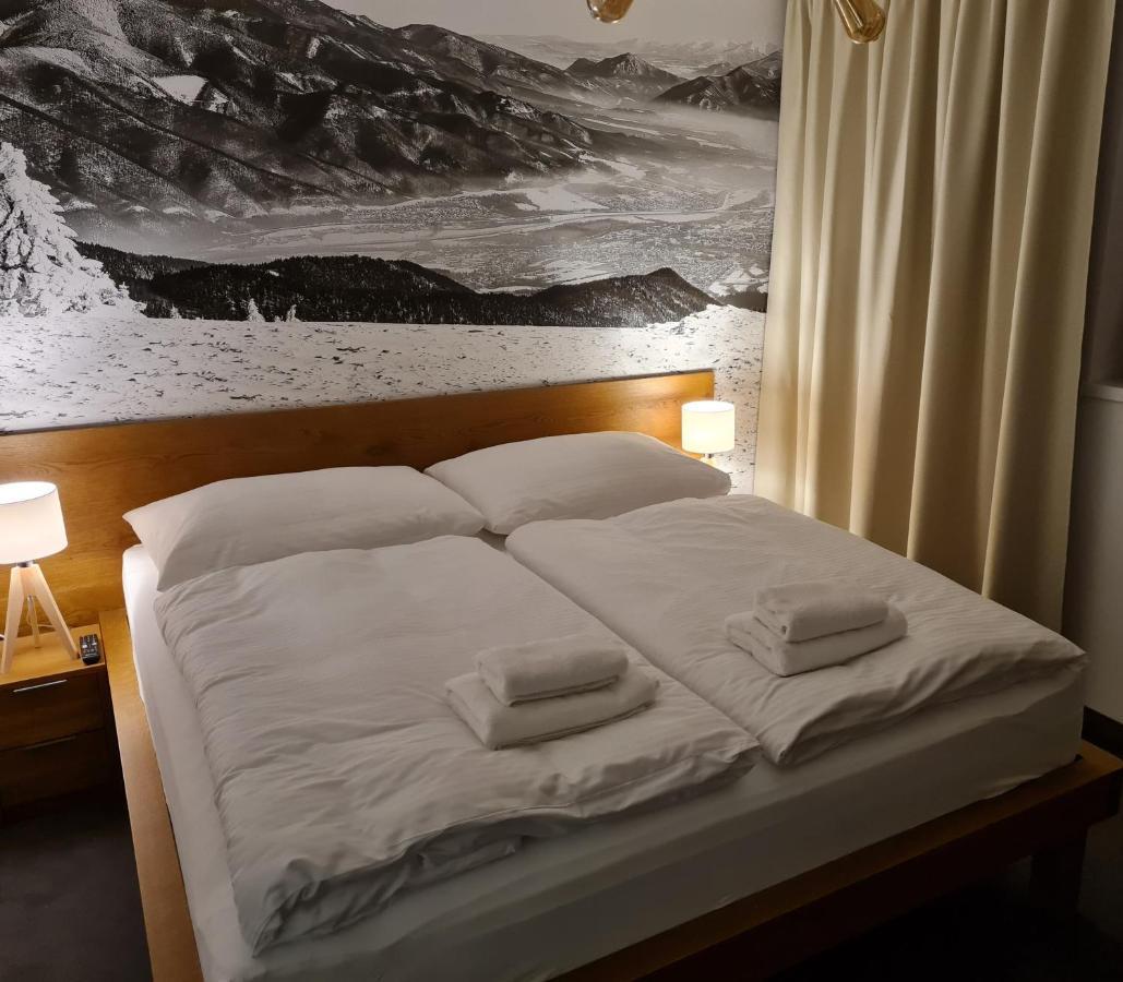 Snowland Apartmany Valča エクステリア 写真
