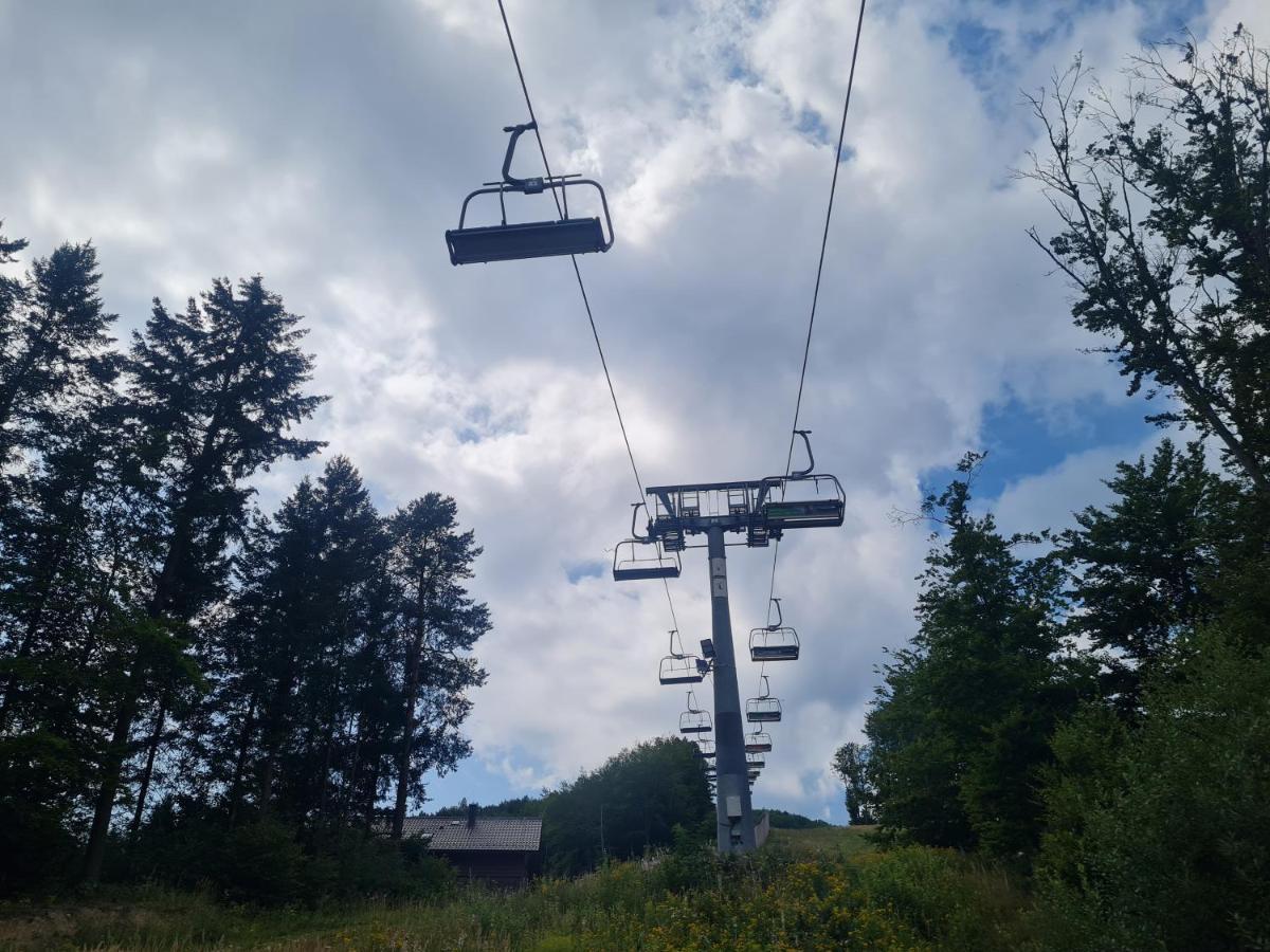 Snowland Apartmany Valča エクステリア 写真